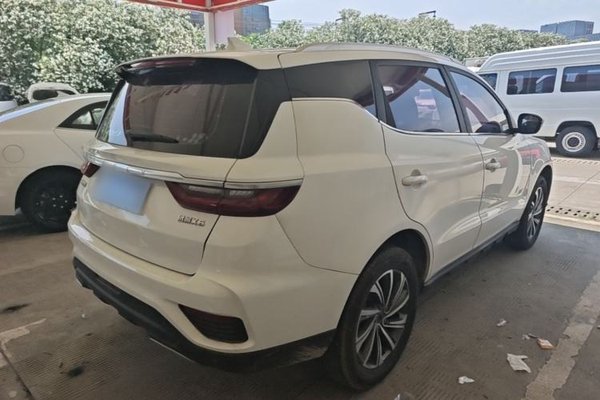Geely Auto Vision X6 2020, 57800 км, за 6847 USD - фото 6