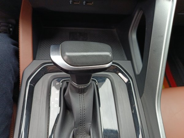 Geely Vision X6 2021, 41000 км, за 10102 USD - фото 17