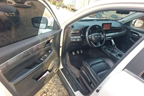 Geely Auto Vision X6 2021, 53200 км, за 7843 USD - фото 19