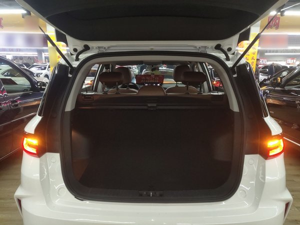 Geely Vision X6 2021, 62800 км, за 9701 USD - фото 18