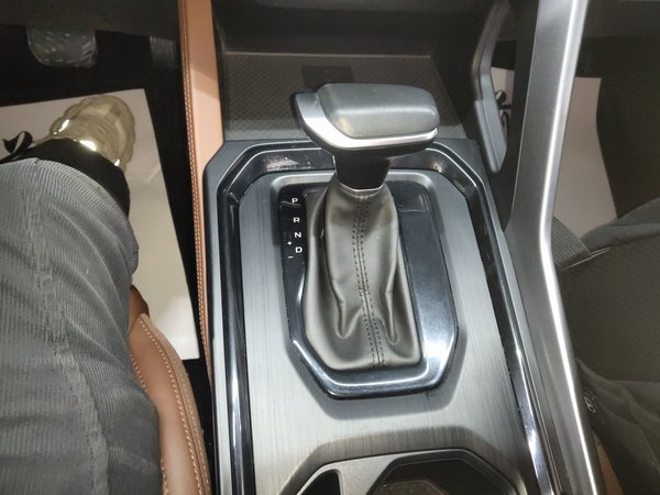 Geely Vision X6 2021, 62800 км, за 9701 USD - фото 15