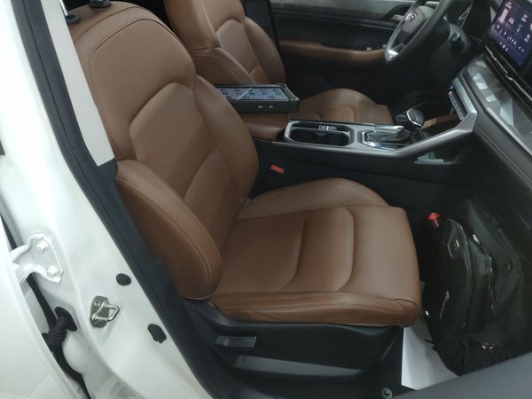 Geely Vision X6 2021, 62800 км, за 9701 USD - фото 23