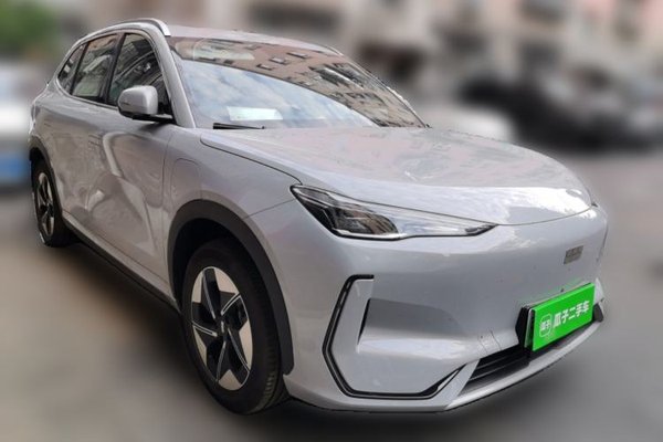 Geely Galaxy E5 2024, 33800 км, за 12739 USD