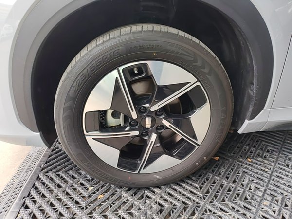 Geely Galaxy E5 2024, 41600 км, за 13175 USD - фото 8