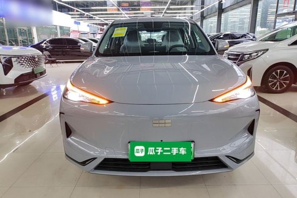 Geely Galaxy E5 2026, 100 км, за 14942 USD