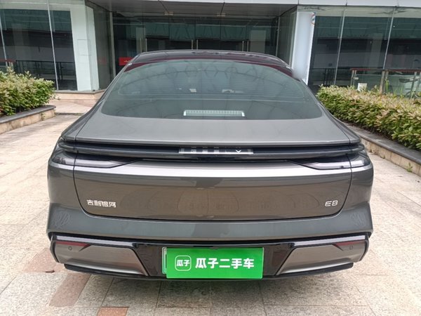 Geely Galaxy E8 2024, 14400 км, за 16297 USD