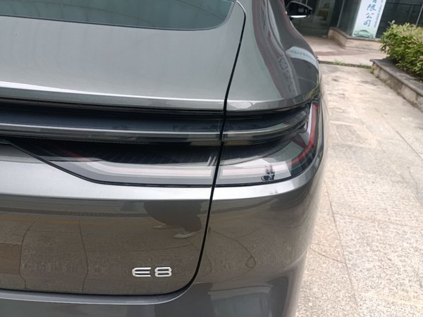 Geely Galaxy E8 2024, 14400 км, за 16297 USD - фото 7
