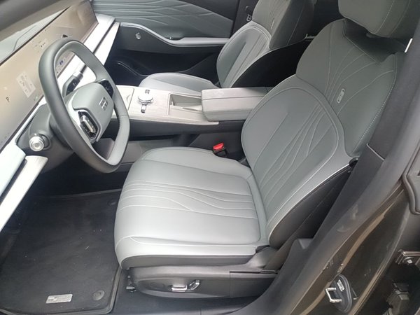 Geely Galaxy E8 2024, 14400 км, за 16297 USD - фото 18