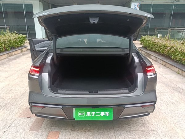 Geely Galaxy E8 2024, 14400 км, за 16297 USD - фото 22