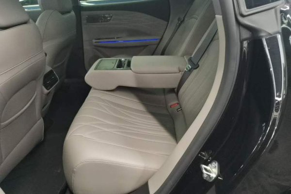 Geely Galaxy Galaxy 8 2025, 6500 км, за 21384 USD - фото 20