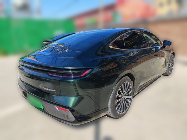 Geely Galaxy Galaxy 8 2025, 55900 км, за 15691 USD