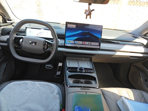 Geely Galaxy Galaxy 8 2025, 55900 км, за 15691 USD - фото 6