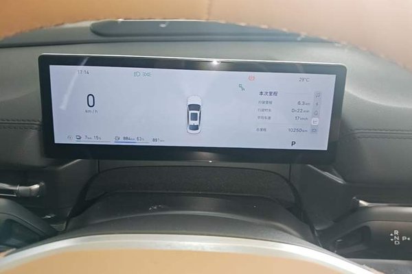 Geely Galaxy Galaxy A7 2025, 10200 км, за 15463 USD - фото 16