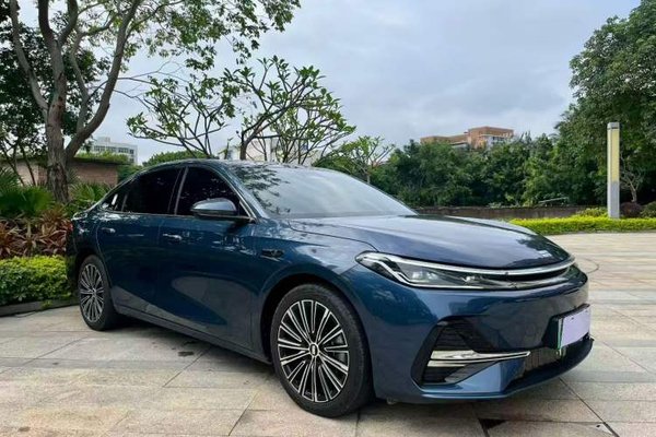 Geely Galaxy Galaxy A7 2025, 5900 км, за 16204 USD