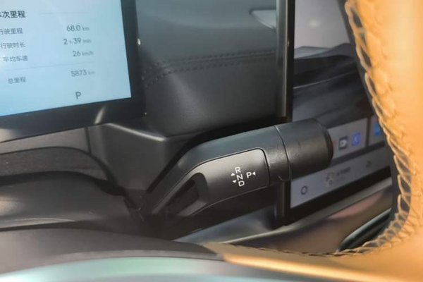 Geely Galaxy Galaxy A7 2025, 5900 км, за 16204 USD - фото 17