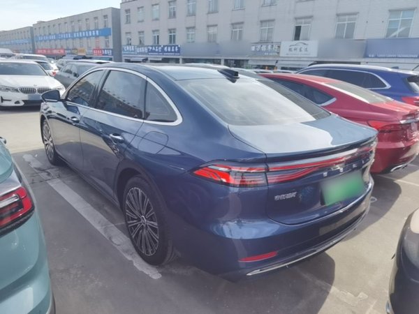 Geely Galaxy Galaxy A7 2025, 6400 км, за 15394 USD