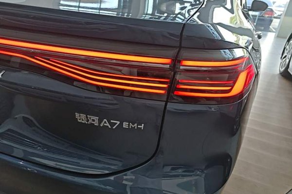 Geely Galaxy Galaxy A7 2025, 6600 км, за 16240 USD - фото 9