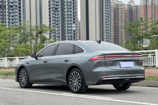 Geely Galaxy Galaxy A7 2025, 13000 км, за 15713 USD