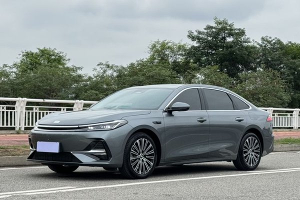 Geely Galaxy Galaxy A7 · 2025 год