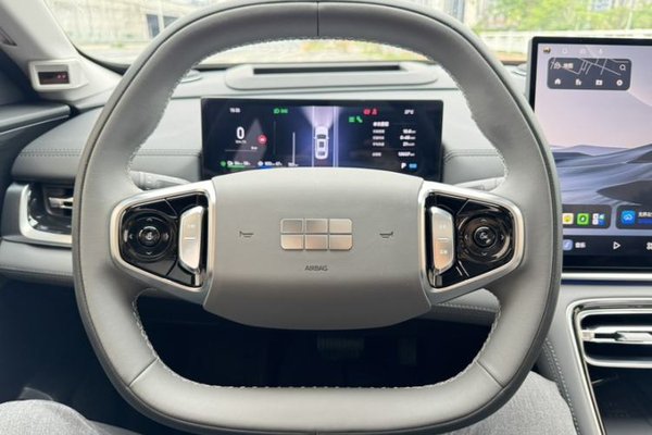 Geely Galaxy Galaxy A7 2025, 13000 км, за 15713 USD - фото 16