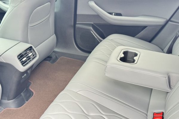 Geely Galaxy Galaxy A7 2025, 13000 км, за 15713 USD - фото 22