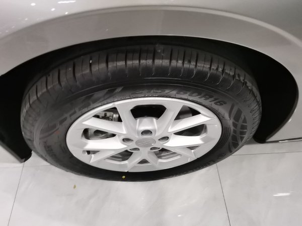 Geely Galaxy Galaxy Stellar 6 2026, 100 км, за 12502 USD - фото 8