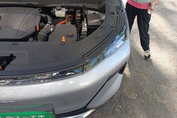 Geely Galaxy Galaxy Xingjian 7 EM-i 2025, 11100 км, за 13945 USD - фото 22