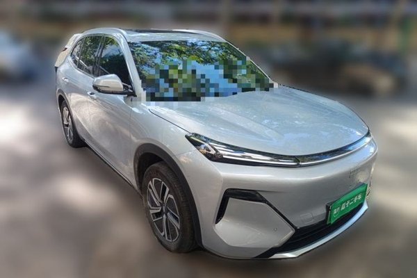 Geely Galaxy Galaxy Xingjian 7 EM-i 2025, 11100 км, за 13945 USD