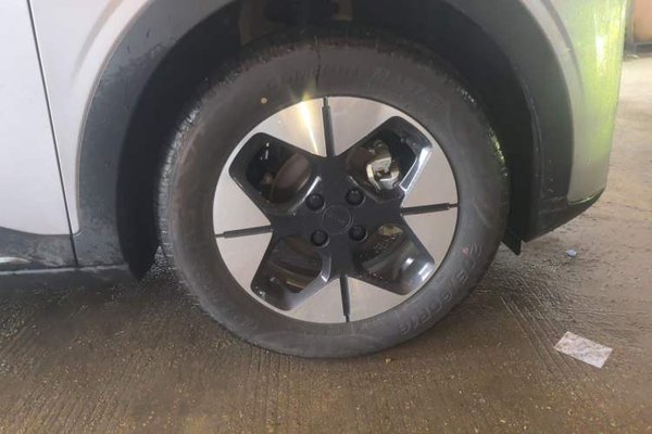 Geely Galaxy Geome 2025, 11900 км, за 9599 USD