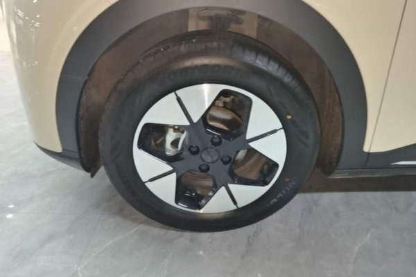 Geely Galaxy Geome 2025, 8400 км, за 10526 USD - фото 10