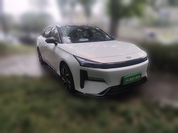 Geely Galaxy L6 2023, 45700 км, за 11827 USD