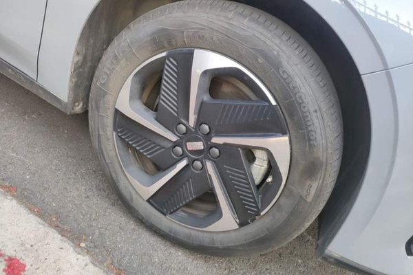 Geely Galaxy L6 2024, 18700 км, за 13247 USD - фото 8