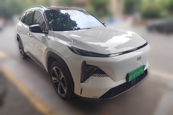 Geely Galaxy L7 2023, 77900 км, за 13561 USD