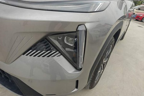 Geely Galaxy L7 2024, 7600 км, за 11968 USD - фото 6