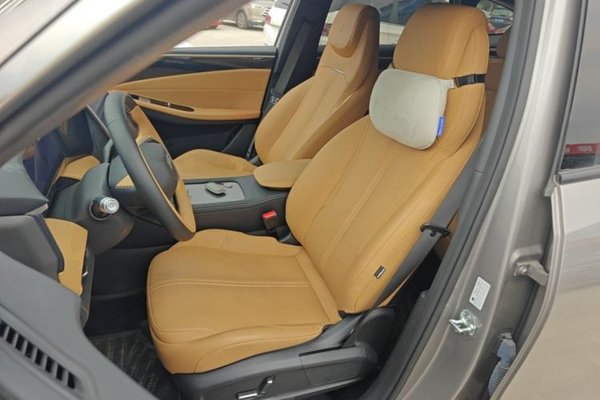 Geely Galaxy L7 2024, 7600 км, за 11968 USD - фото 17
