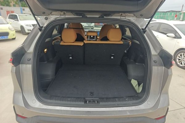 Geely Galaxy L7 2024, 7600 км, за 11968 USD - фото 22