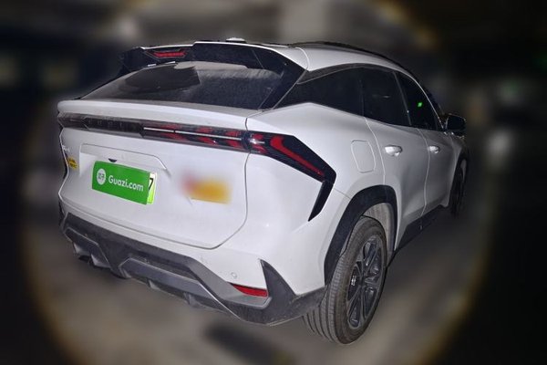 Geely Galaxy L7 2025, 6600 км, за 14881 USD