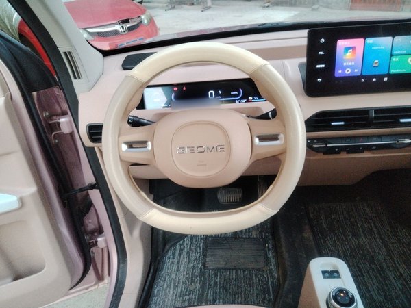 Geely Galaxy Panda 2023, 33700 км, за 4838 USD - фото 11