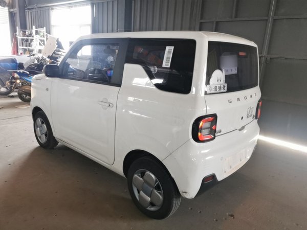 Geely Galaxy Panda 2023, 23900 км, за 5750 USD