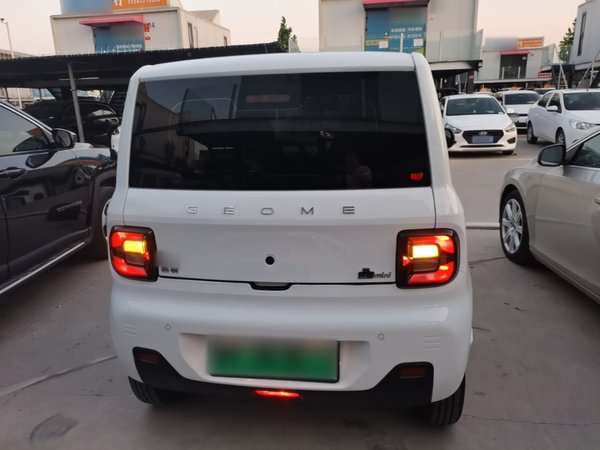 Geely Galaxy Panda 2023, 24500 км, за 4633 USD