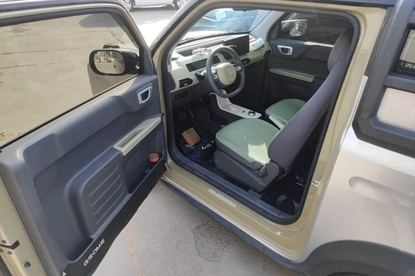 Geely Galaxy Panda 2024, 16000 км, за 6100 USD - фото 18