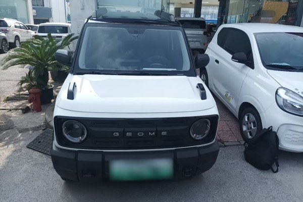 Geely Galaxy Panda 2024, 25100 км, за 6665 USD
