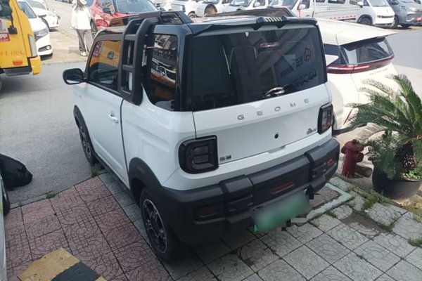 Geely Galaxy Panda 2024, 25100 км, за 6665 USD