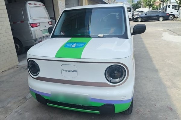 Geely Galaxy Panda 2024, 32100 км, за 6511 USD