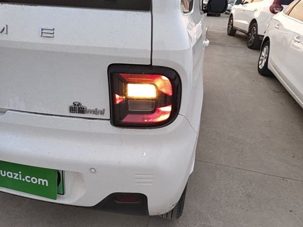 Geely Galaxy Panda 2024, 9600 км, за 6181 USD