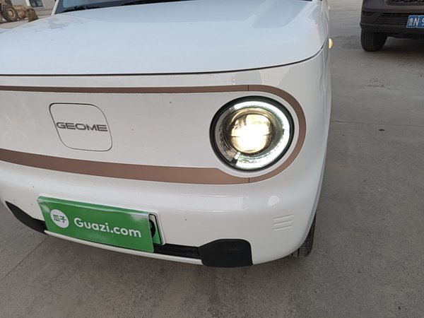 Geely Galaxy Panda 2024, 9600 км, за 6181 USD