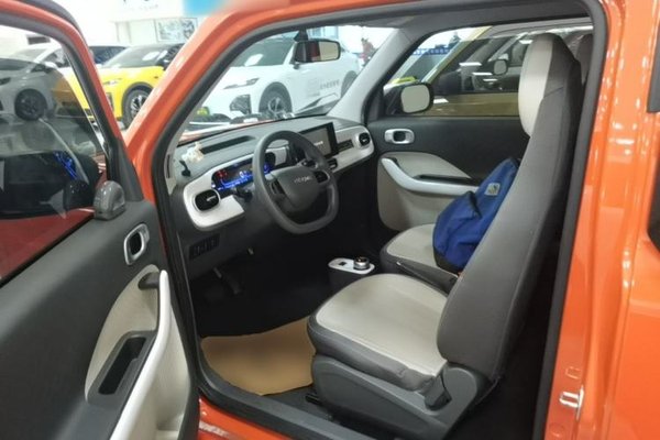 Geely Galaxy Panda 2025, 31400 км, за 6054 USD - фото 18