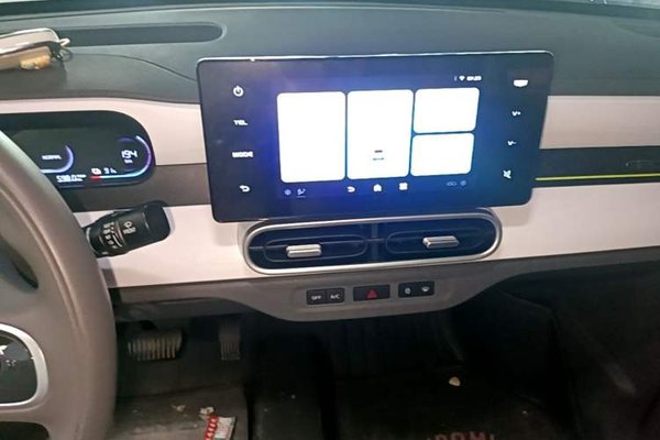 Geely Galaxy Panda 2025, 4600 км, за 7790 USD - фото 15