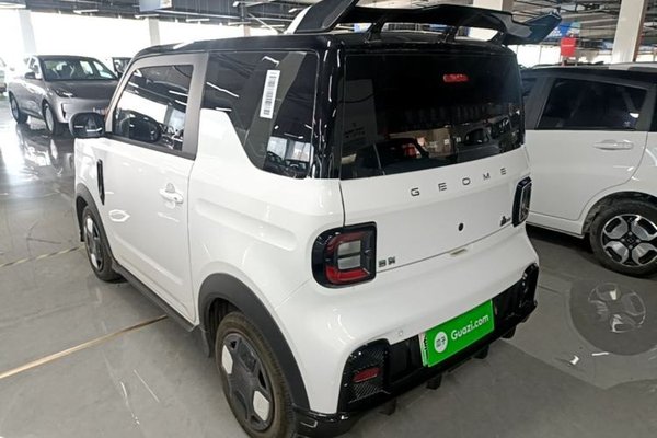 Geely Galaxy Panda 2025, 4600 км, за 7790 USD