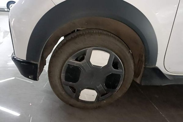Geely Galaxy Panda 2025, 4600 км, за 7790 USD - фото 11